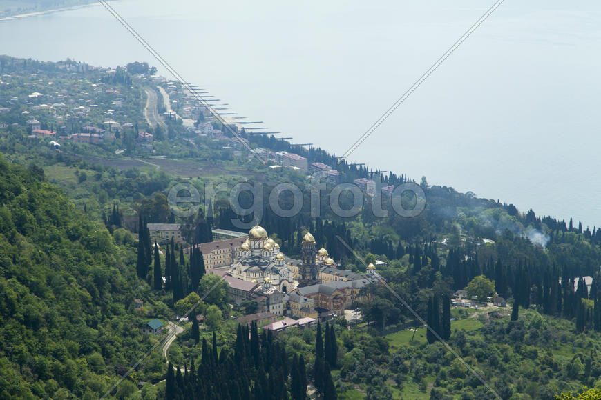 Bird's-eye view on surrounding spaces to the horizon