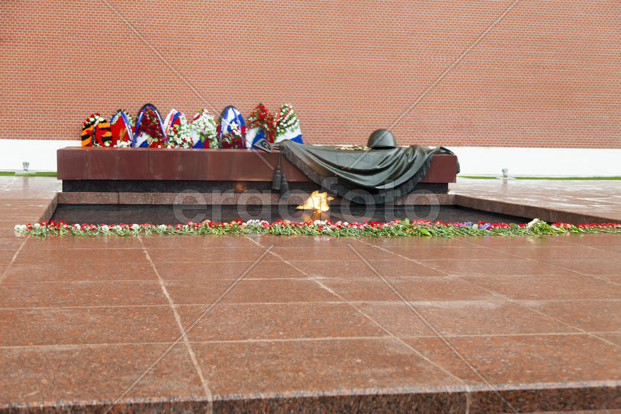 The eternal flame burns and reminds people of a feat