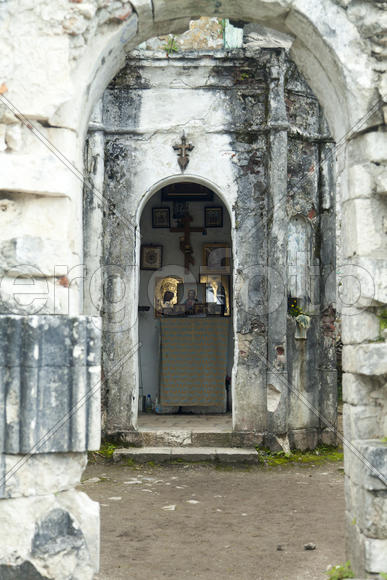 Ruins of ancient fortress remind people of last eras