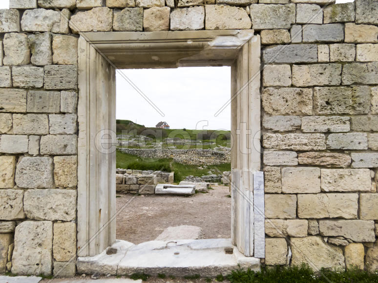 Ancient ruins remind people about last centuries