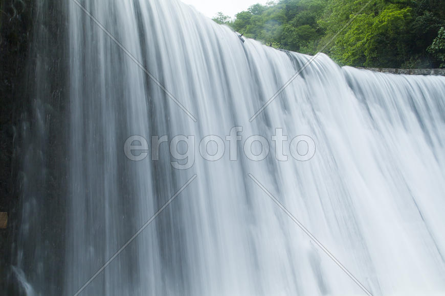 The falls on the river are pleasing to the eye of all travelers and strongly rustle