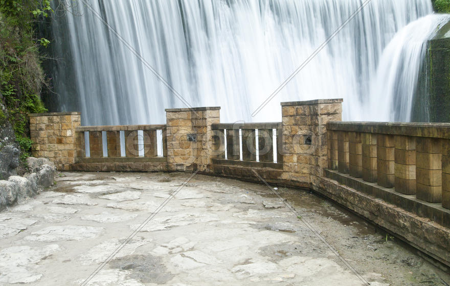 The falls on the river are pleasing to the eye of all travelers and strongly rustle