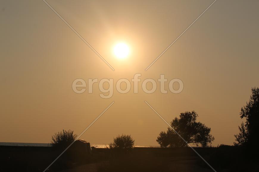 Вечернее солнце, Крым, Россия