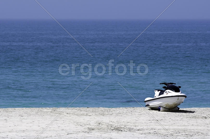 Побережье моря 