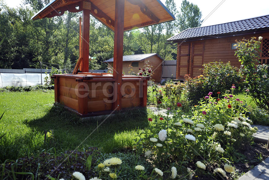 Колодец на дачном участке