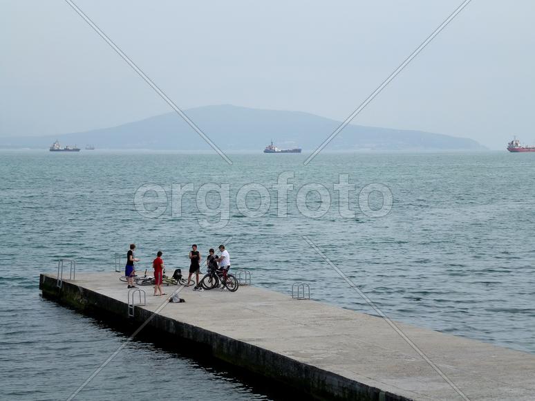 Встреча на причале 