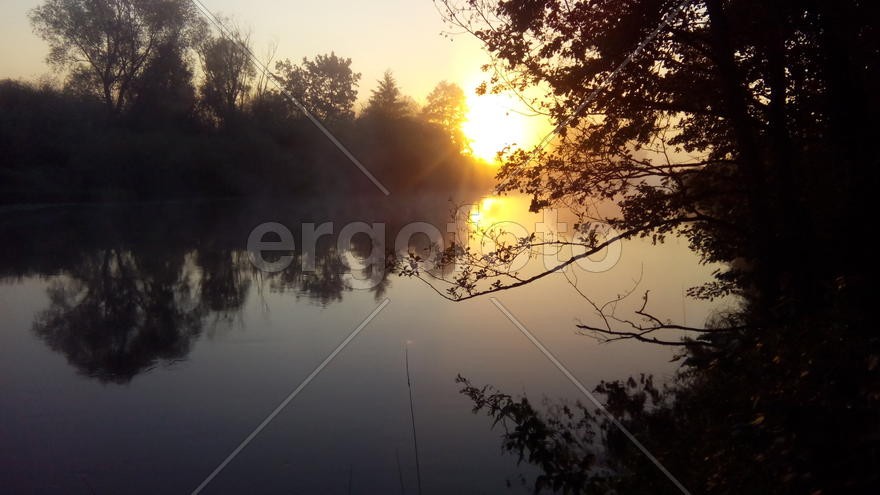 Рассвет над рекой Нёман, Беларусь
