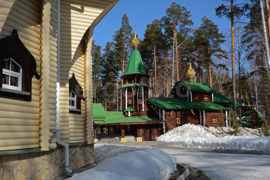 Храм святых Царственных Страстотерпцев.