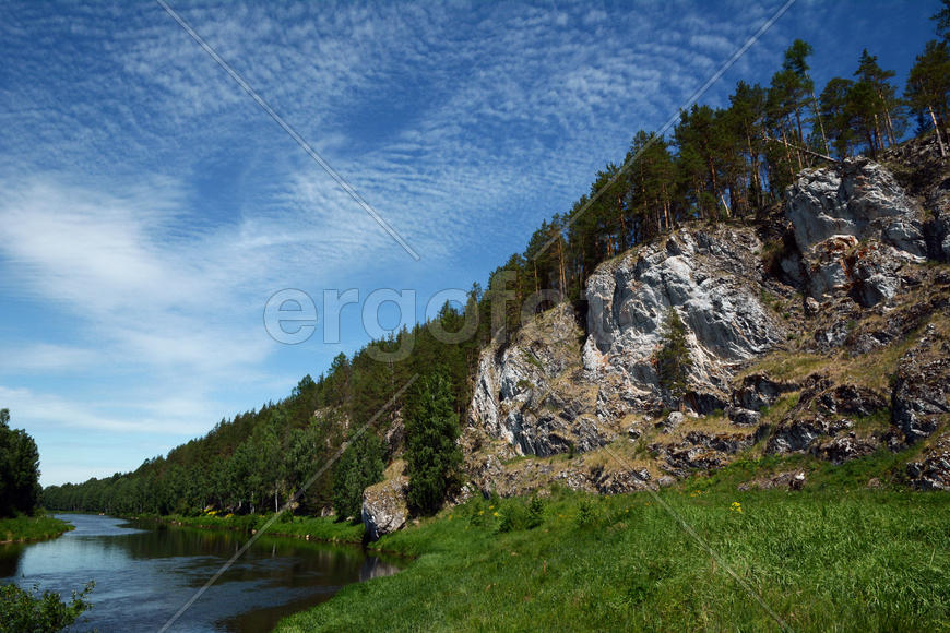 Камень Высокий на реке Чусовая.