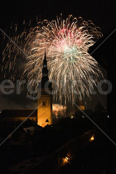 Салют в старом городе