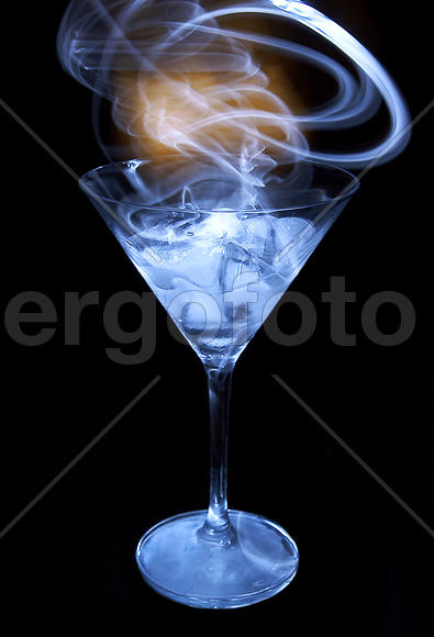 Бокал со льдом