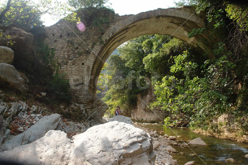 Мост через ручей