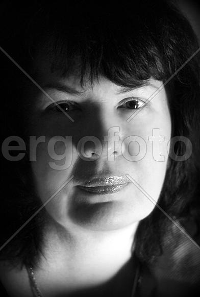 Женский потрет