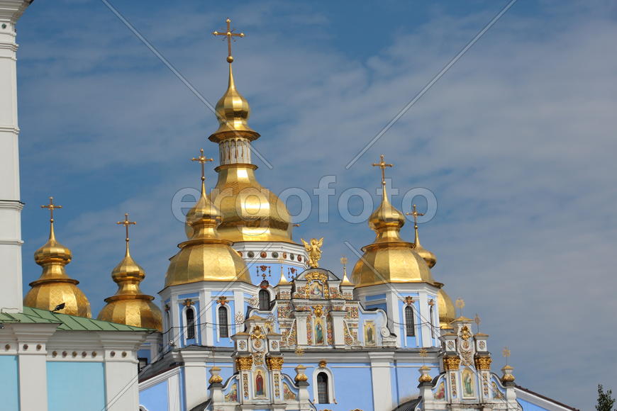Купола Михайловского Златоверхого