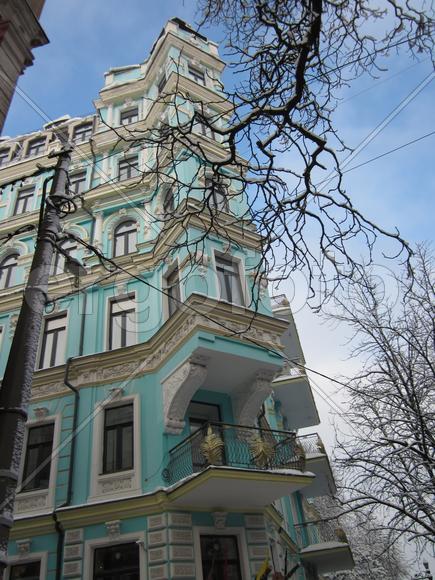 Дом перед Андреевским спуском