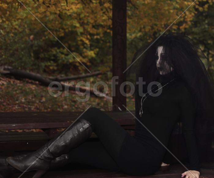 ведьмочка в лесу