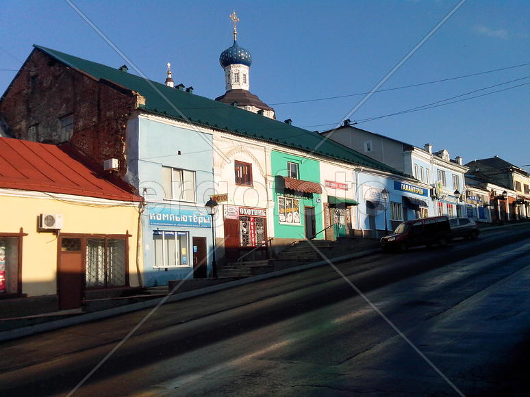          Гостиный ряд                      