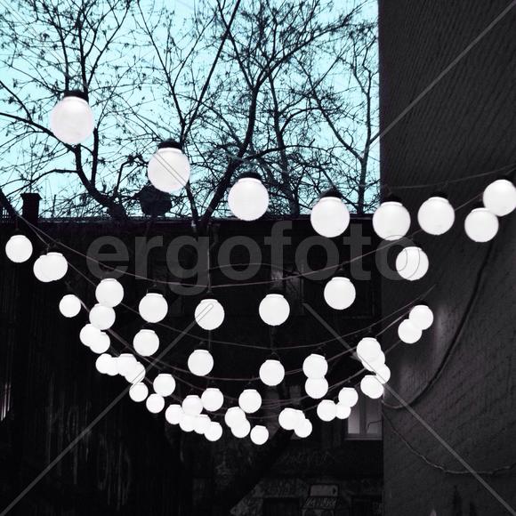 Фонарики в Московских двориках