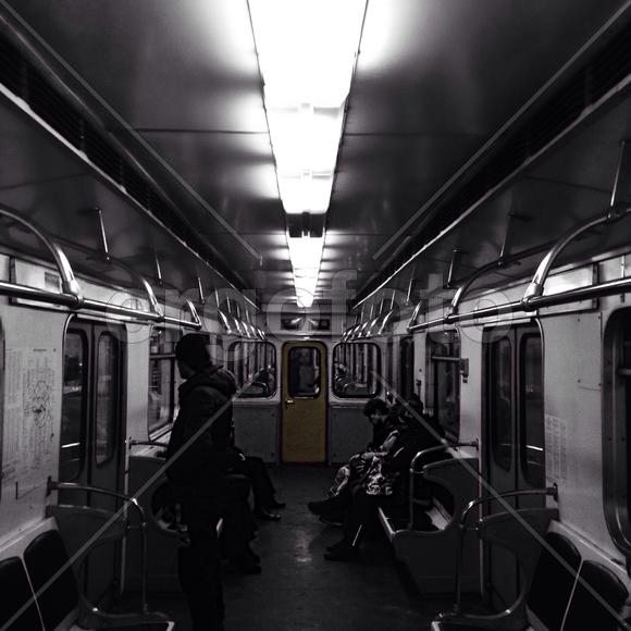 Вагон метро