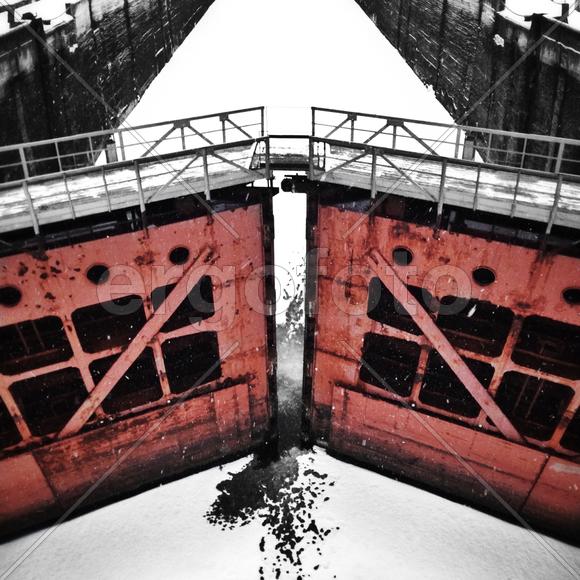 Шлюз канала им. Москвы №7