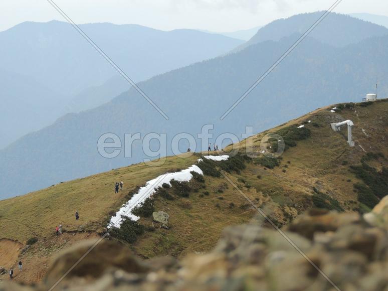 Горы и снег