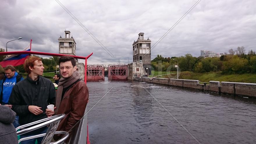 Ворота шлюза