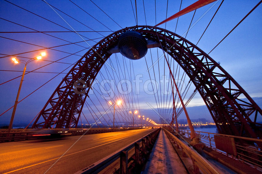 Живописный Мост, Москва