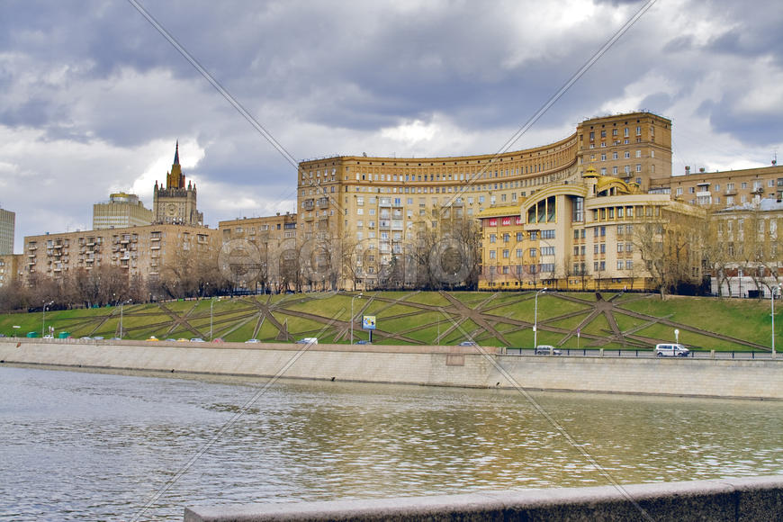 Вид с Моста Богдана Хмельницкого в Москве