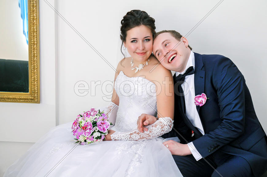 Улыбка жениха