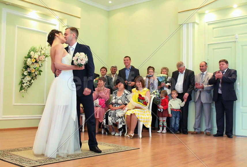 Поцелуй влюбленных