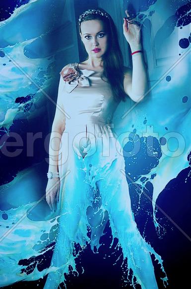 поток энергии. девушка.