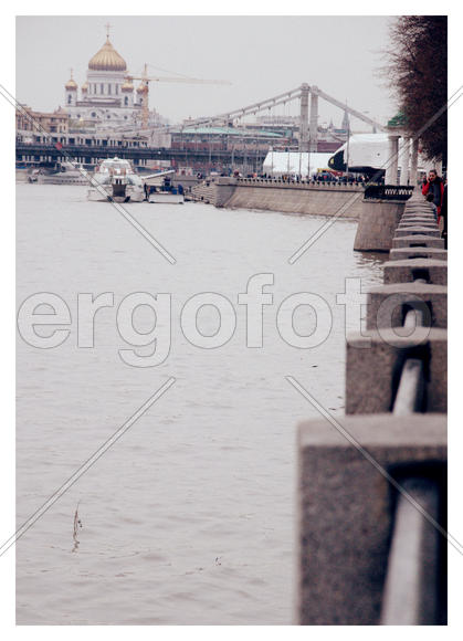 НАБЕРЕЖНАЯ