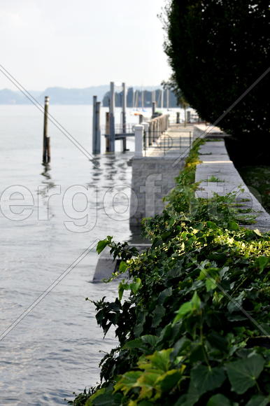 Набережная 