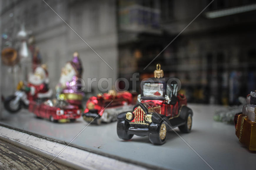 Елочные игрушки