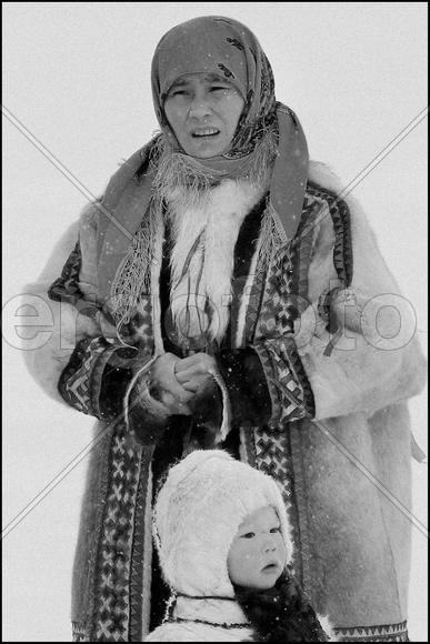 Женщина в платке