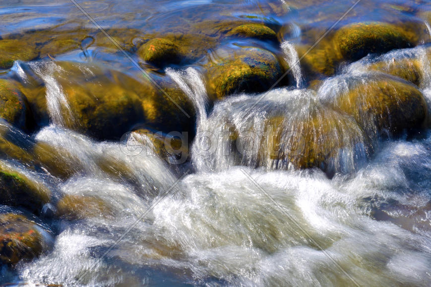 Шёлк воды...