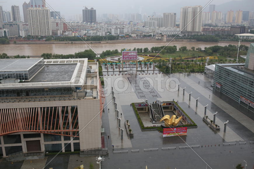 Ланьчжоу. Вид на реку Хуанхэ.