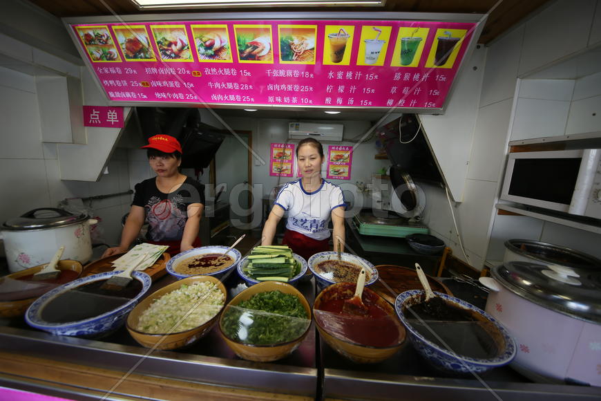 Храм Неба в Пекине и Летний дворец