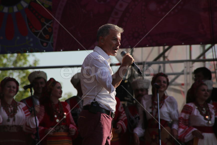 Заслуженный артист Российской Федерации. Олег Газманов