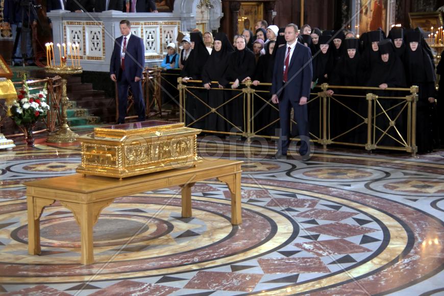 Отъезд мощей Святителя Николая из Храма Христа Спасителя.
