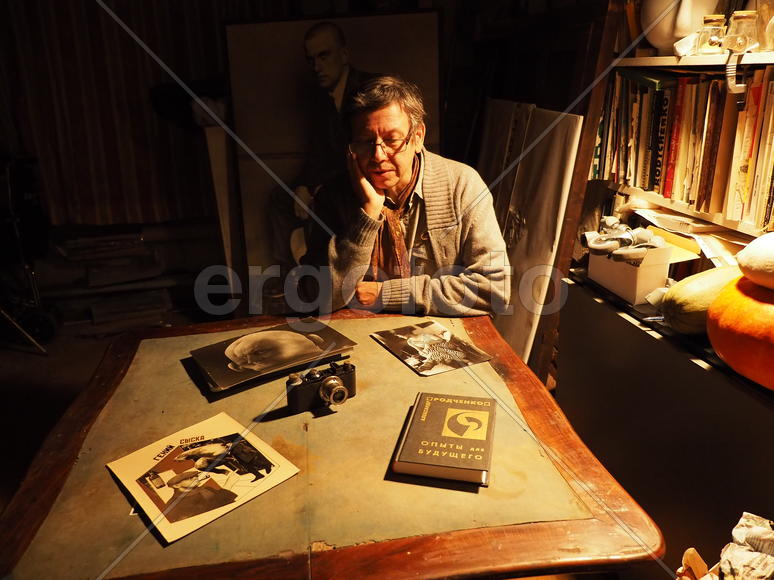 Внук известного советского фотографа и живописца Александра Родченко. Россия 