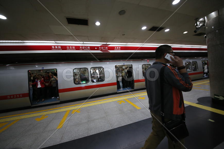 Пекин. Сентябрь 2015.  Пекинское метро