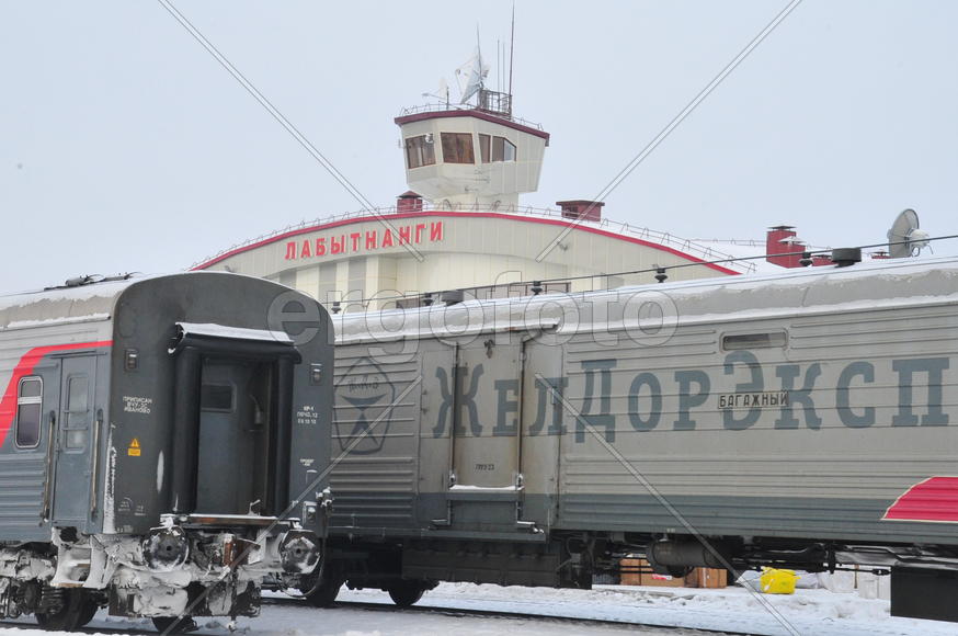 ВОкзал Лабытнанги Ямало-ненецкий  автономный округ. Город Салехард, поселок Лабытнанги. фото Сергей 