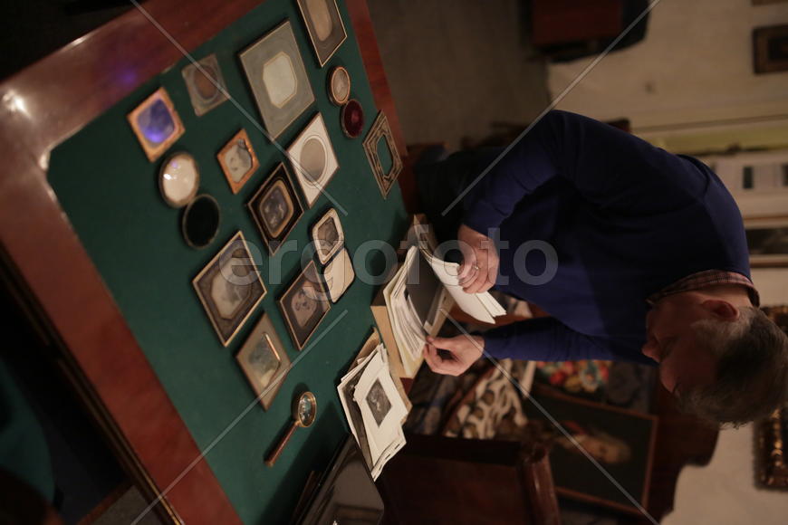 Коллекционер дагерротипов Александр Савинов.