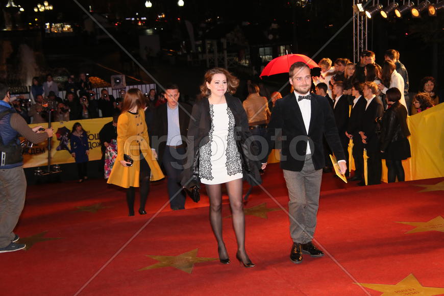 Премьера мюзикла "Поющие под дождем"