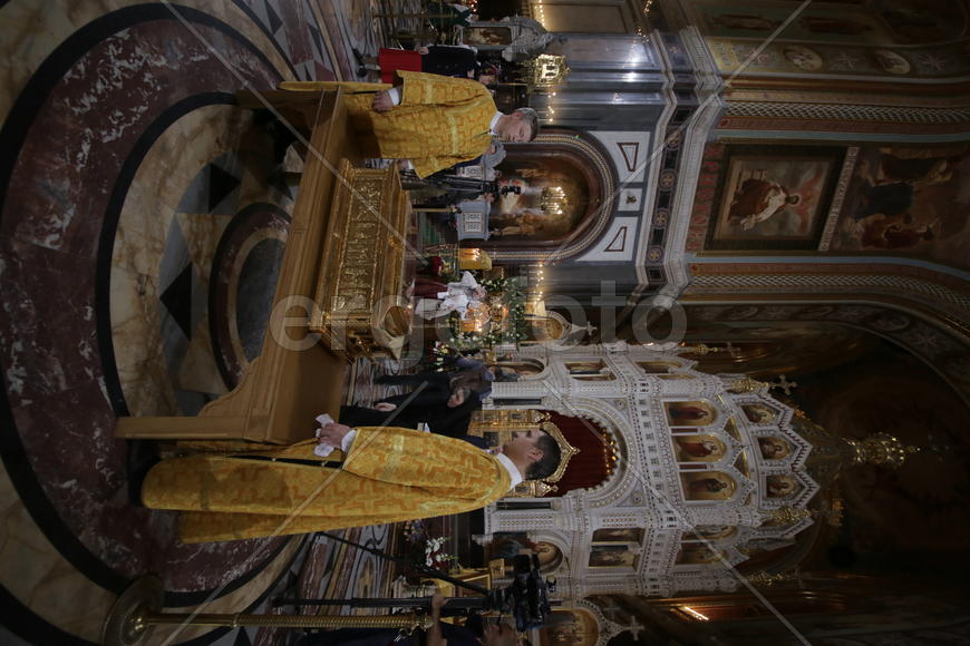 Отъезд мощей Святителя Николая из Храма Христа Спасителя.