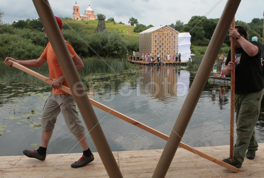 Никола-Ленивец, фестиваль АРХСТОЯНИЕ-2008. Фото Сергей Шахиджанян