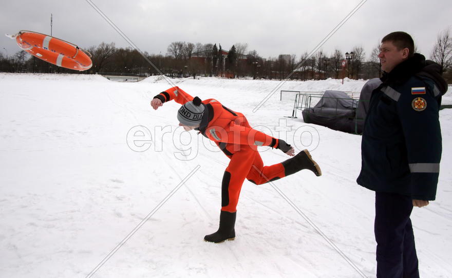 Школьник на спасательной станции "Царицыно