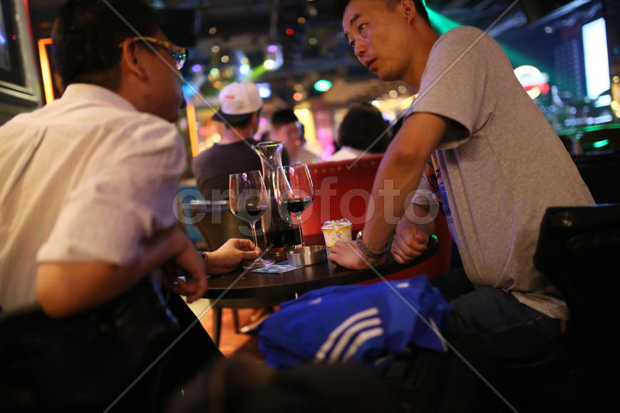 Китай, город Ланьчжоу. Ночной клуб "Американский блюз".