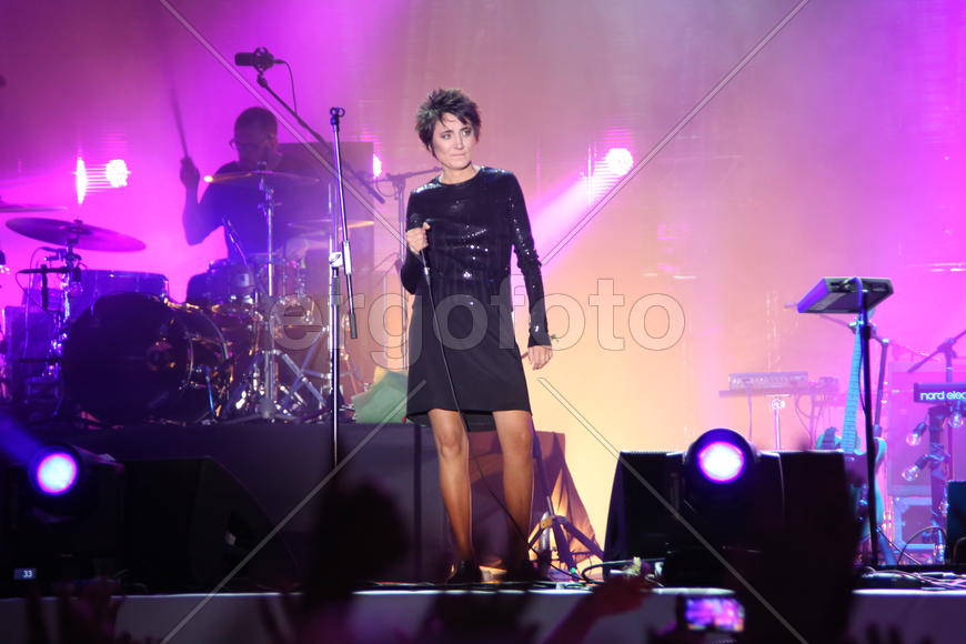 Певица Земфира на концерте в Коломенском, Москва